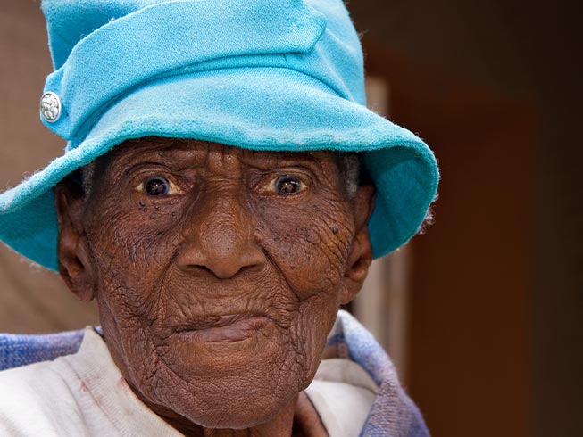 Will you help feed elderly Zimbabwean Christians?
